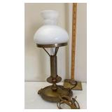 Desk lamp