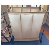 Laundry hamper