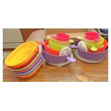 Plastic lunch sets