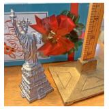 Metal Statue of Liberty figurine