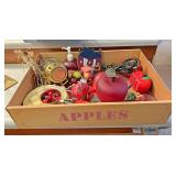 Apple decor