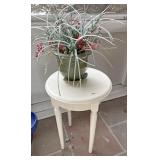 Table with planter