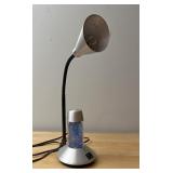 Desk lamp