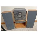 Sanyo radio with speakers