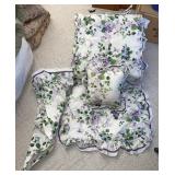 Queen size purple flower bedspread with