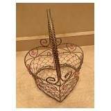 Heart basket