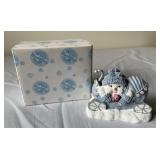 Snow buddies figurine