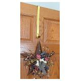 Wreath hanger