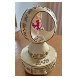Ballerina jewelry box