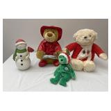 Teddy bears and snowman