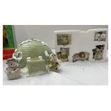 Igloo and snowman figurines