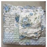 Queen size pillowcases bedspread and shams