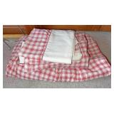 Queen size sheet set