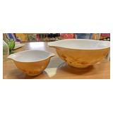 Pyrex mixing bowls