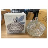6 American Whitehall candy dish