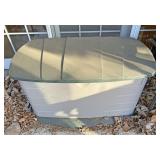 Rubbermaid patio box