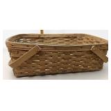 Vintage Longaberger gathering basket