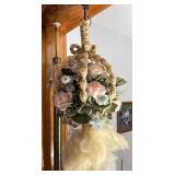 Hanging macramé
