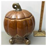 Pottery pumpkin