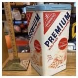 Nabisco saltine cracker tin