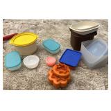 Tupperware lot