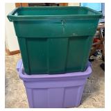Storage totes