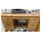Small office desk