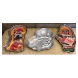 Wilton cake pans