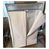 Stand up wardrobe