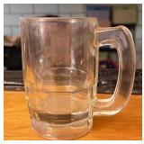 Glass mug