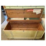 Lane cedar chest