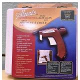 Hot glue gun