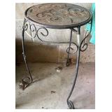 Rod iron stand with cast top
