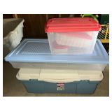 Storage totes