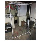 Clothes rack