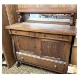 Oak buffet