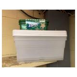 Storage totes