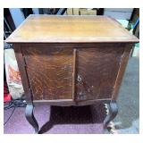 Record stand