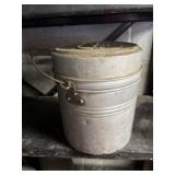 Vintage lunchbox