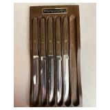 Steak knives