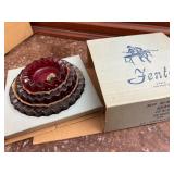 Fenton ashtray set