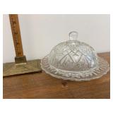 Covered butter dish