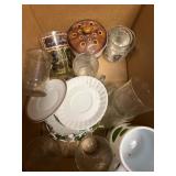 Miscellaneous glassware