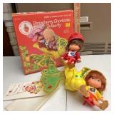 Strawberry shortcake butterfly with box