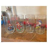 Dominos glasses