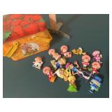 Strawberry shortcake figures