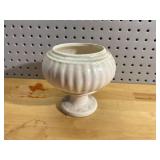Hull vase
