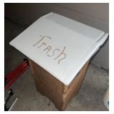 Trash bin