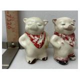 Shawnee Pottery pig salt and pepper shakers