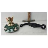 Music box and handle